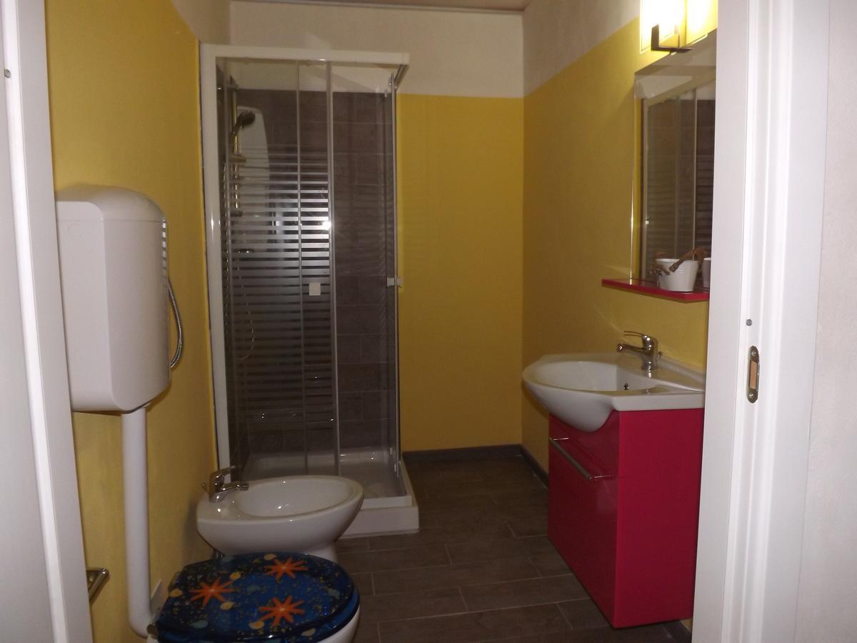 B&B Central Toma 2 Montecatini Terme Eksteriør billede