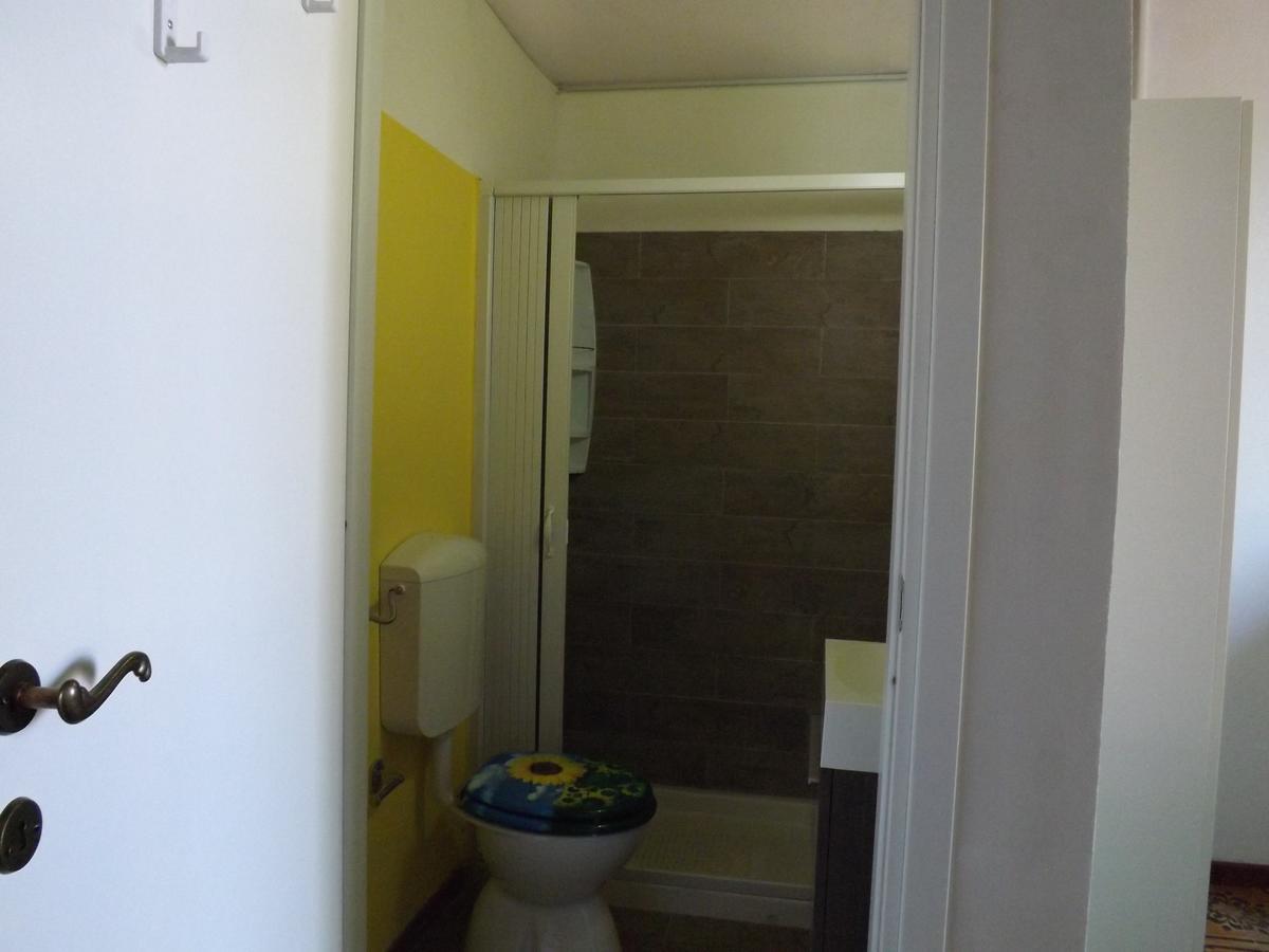 B&B Central Toma 2 Montecatini Terme Eksteriør billede